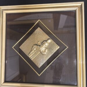Quadro Vintage con Bassorilievo Dorato - Figura Stilizzata - Cornice Dorata